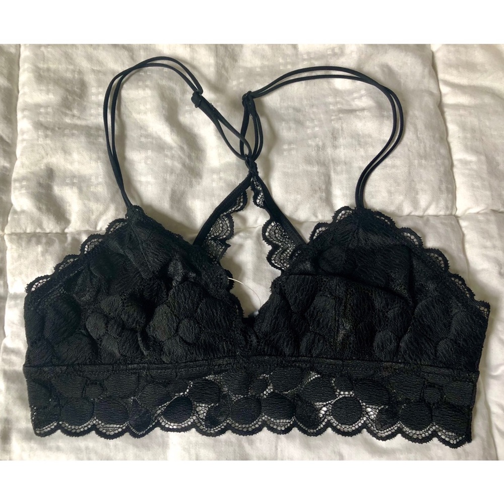 Arie Lace Racerback Bralette